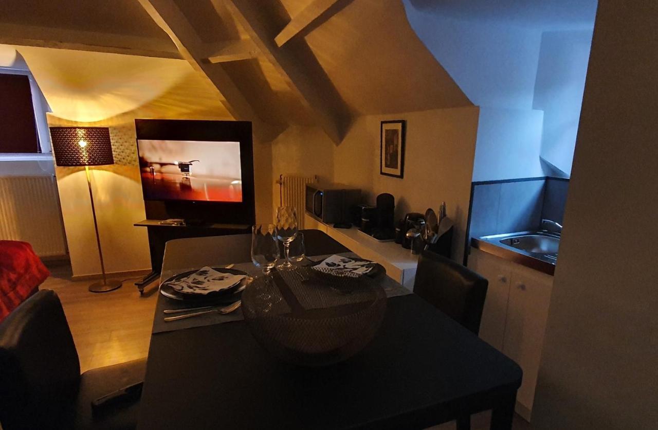 Apartamento La Belle Mosane De La Plante Namur Exterior foto